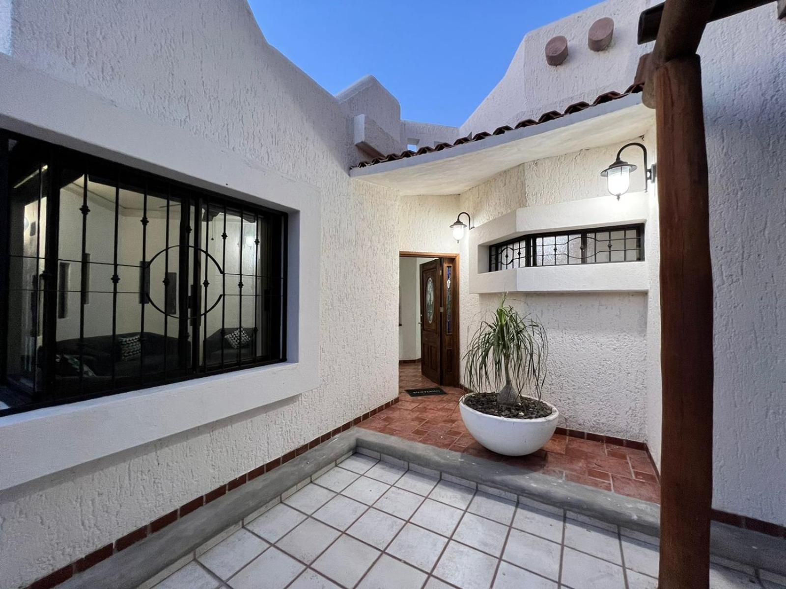 Casa Sonora Cheerful 3br Close To Dtwn With Small Pool